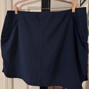 Dress Barn sporty navy skort